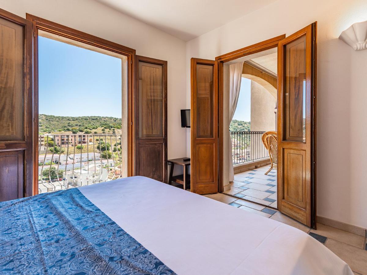 Gente Di Mare Apartment Villasimius Exterior photo